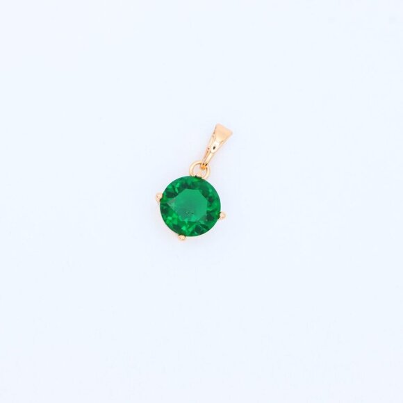 "Elegant Green Pendant with Gold Plated Finish for Chic Everyday Style, XPPT1667 - Picture 10 of 13